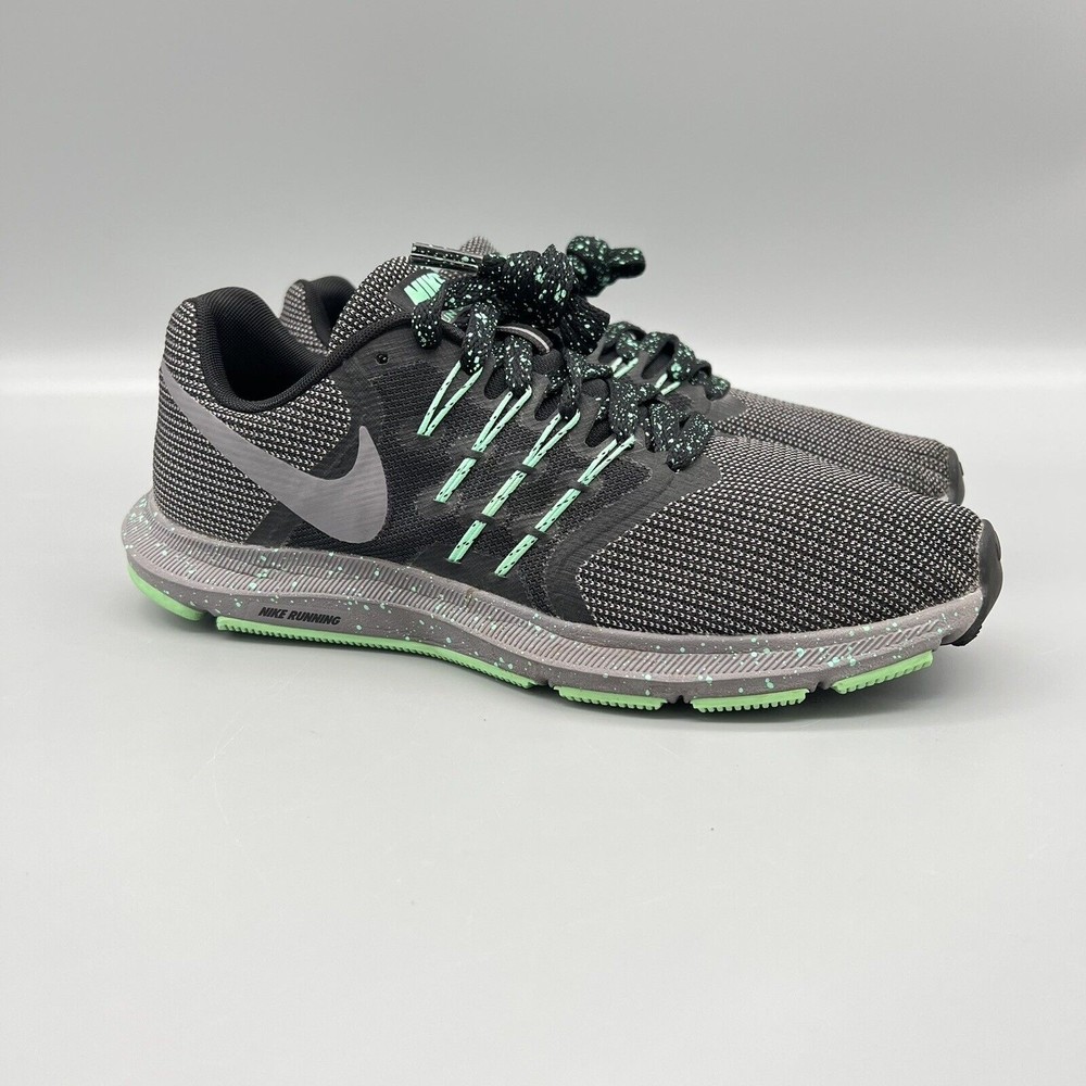 Nike Run Swift Womens SZ 7.5 Gray Black Green Running Shoes AR1904-001 EUC